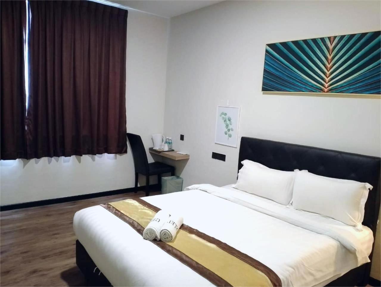 Gill Garden Boutique Hotel Malacca Room photo