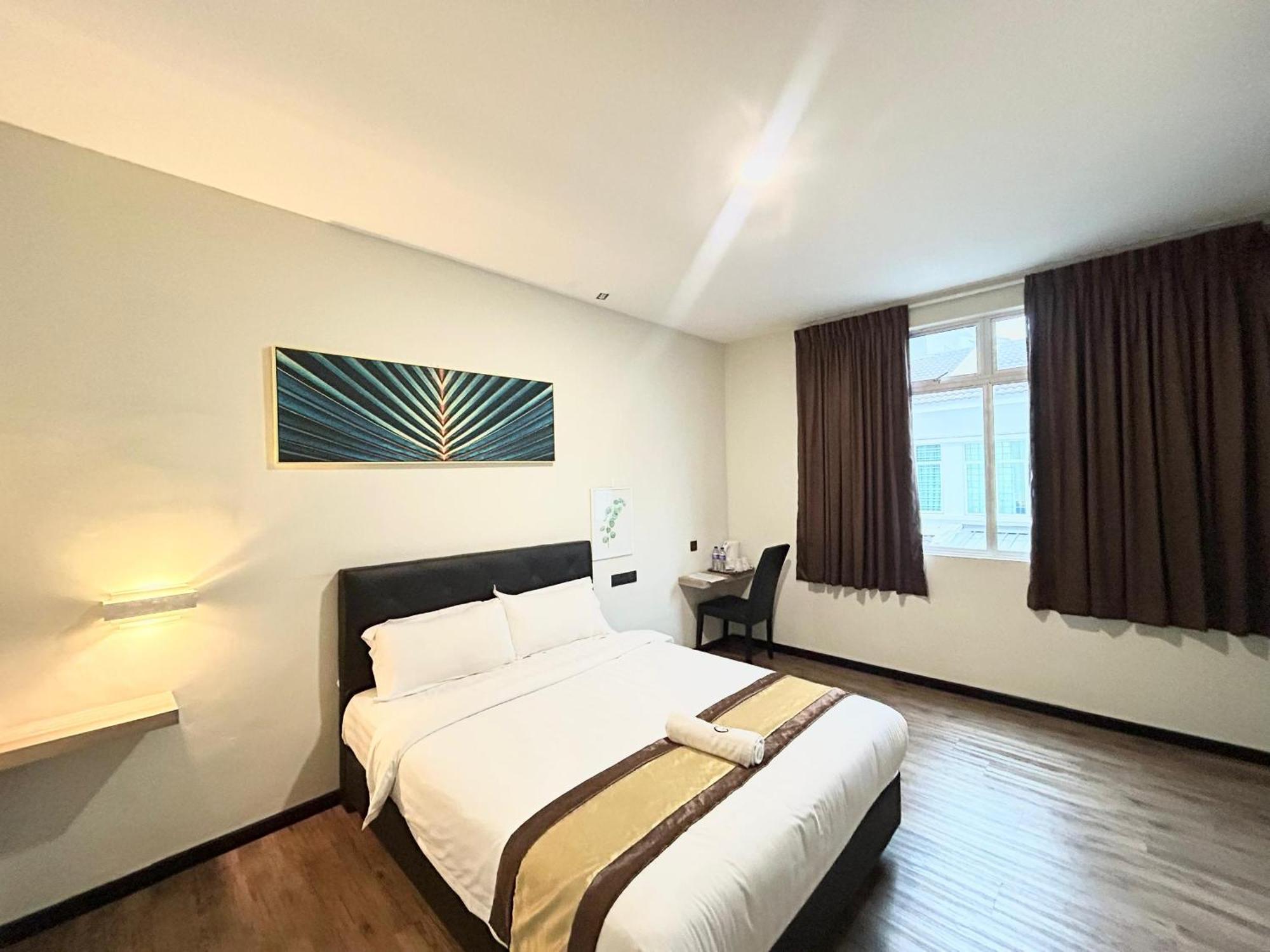 Gill Garden Boutique Hotel Malacca Room photo